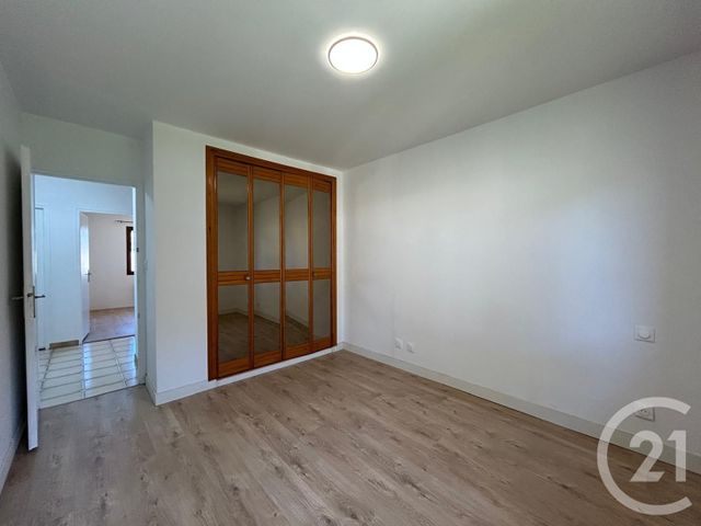 maison à vendre - 5 pièces - 101.8 m2 - ST ANDRE DE CUBZAC - 33 - AQUITAINE - Century 21 Estuaire