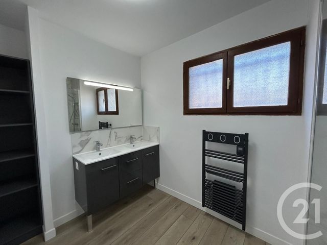 maison à vendre - 5 pièces - 101.8 m2 - ST ANDRE DE CUBZAC - 33 - AQUITAINE - Century 21 Estuaire