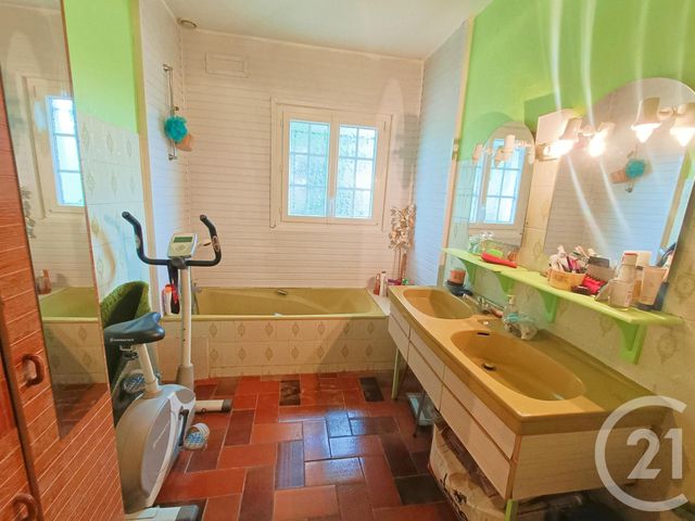 maison à vendre - 4 pièces - 98.42 m2 - ST SULPICE ET CAMEYRAC - 33 - AQUITAINE - Century 21 Estuaire