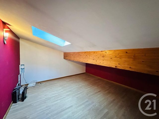 maison à vendre - 5 pièces - 126.69 m2 - ST LAURENT D ARCE - 33 - AQUITAINE - Century 21 Estuaire