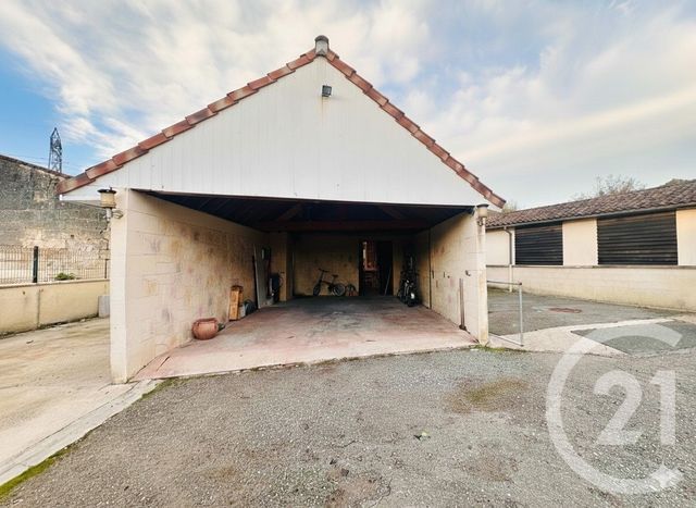 maison à vendre - 5 pièces - 126.69 m2 - ST LAURENT D ARCE - 33 - AQUITAINE - Century 21 Estuaire