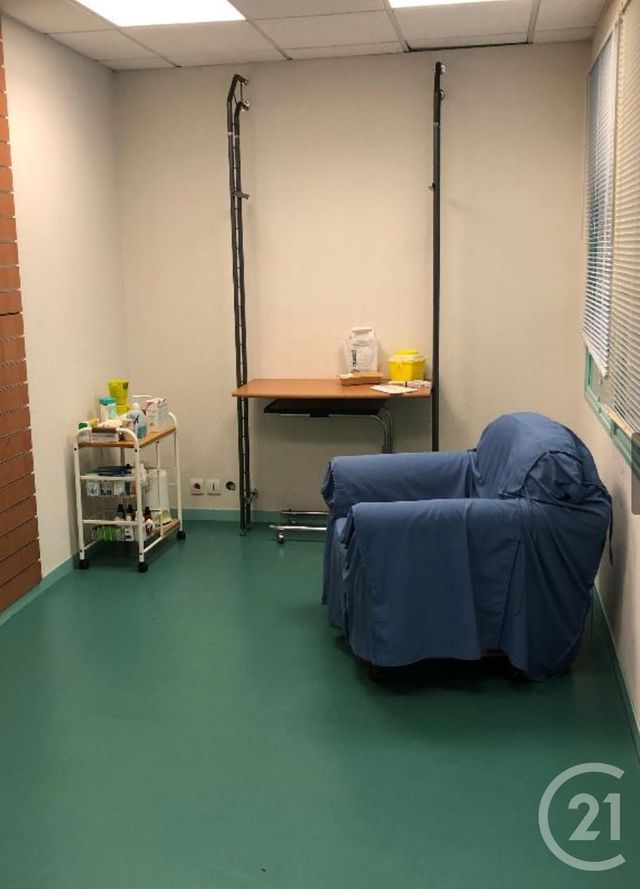 divers à vendre - 61.0 m2 - ST SAVIN - 33 - AQUITAINE - Century 21 Estuaire