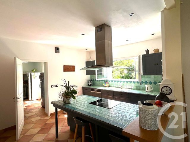 maison à vendre - 6 pièces - 156.0 m2 - ST SAVIN - 33 - AQUITAINE - Century 21 Estuaire