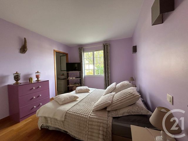 maison à vendre - 6 pièces - 156.0 m2 - ST SAVIN - 33 - AQUITAINE - Century 21 Estuaire