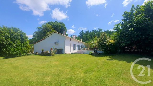 maison à vendre - 7 pièces - 167.67 m2 - LARUSCADE - 33 - AQUITAINE - Century 21 Estuaire
