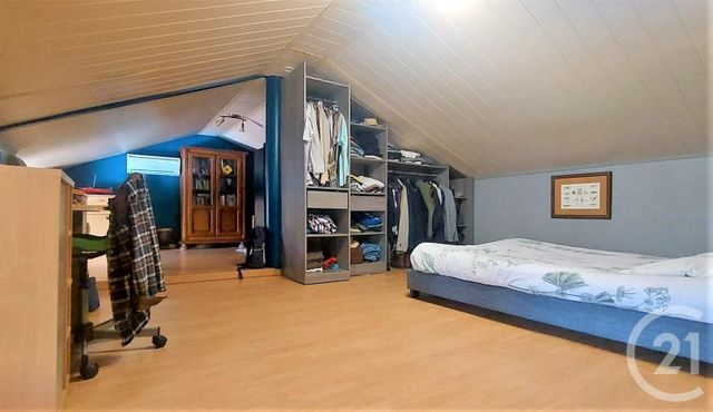 maison à vendre - 7 pièces - 167.67 m2 - LARUSCADE - 33 - AQUITAINE - Century 21 Estuaire