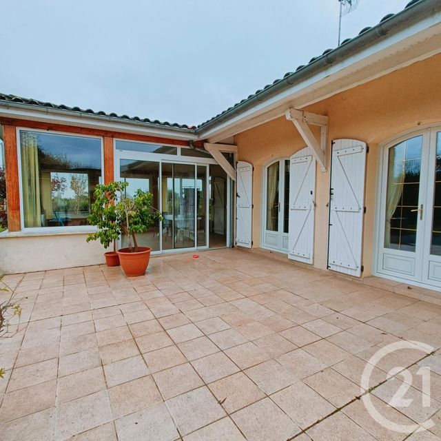 maison à vendre - 4 pièces - 126.0 m2 - ST CAPRAIS DE BLAYE - 33 - AQUITAINE - Century 21 Estuaire