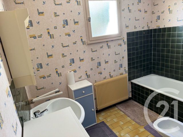 maison à vendre - 7 pièces - 132.0 m2 - CUBNEZAIS - 33 - AQUITAINE - Century 21 Estuaire