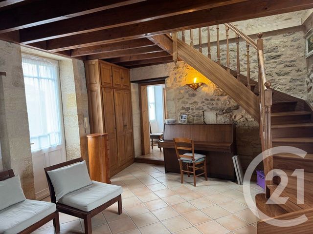 maison à vendre - 7 pièces - 149.24 m2 - CUBNEZAIS - 33 - AQUITAINE - Century 21 Estuaire