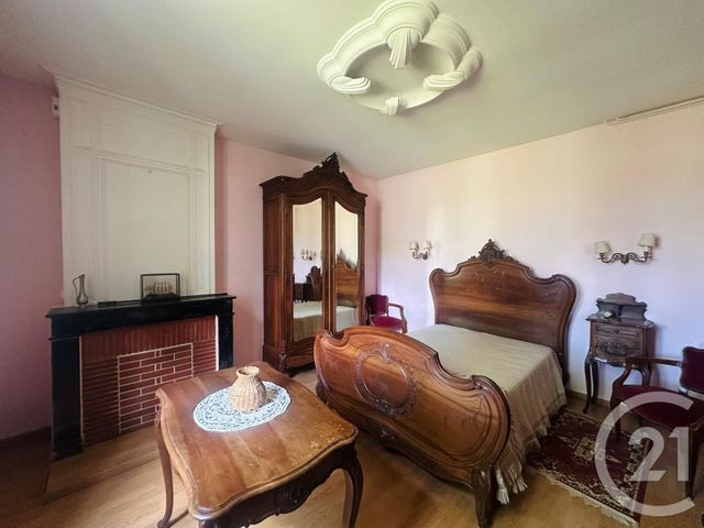 maison à vendre - 8 pièces - 201.03 m2 - VAL DE VIRVEE - 33 - AQUITAINE - Century 21 Estuaire