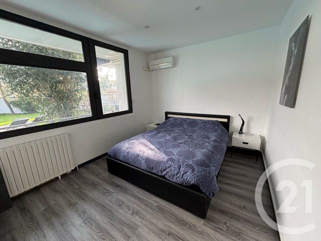 maison à vendre - 6 pièces - 159.1 m2 - AMBARES ET LAGRAVE - 33 - AQUITAINE - Century 21 Estuaire