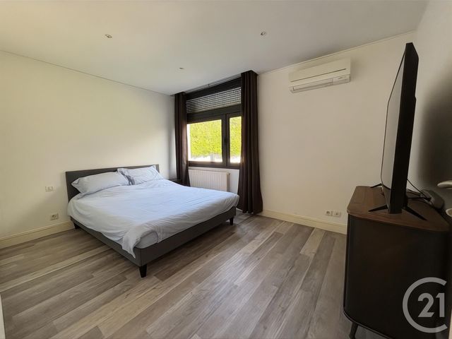 maison à vendre - 6 pièces - 159.1 m2 - AMBARES ET LAGRAVE - 33 - AQUITAINE - Century 21 Estuaire