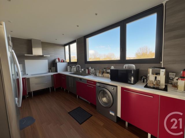 maison à vendre - 6 pièces - 159.1 m2 - AMBARES ET LAGRAVE - 33 - AQUITAINE - Century 21 Estuaire