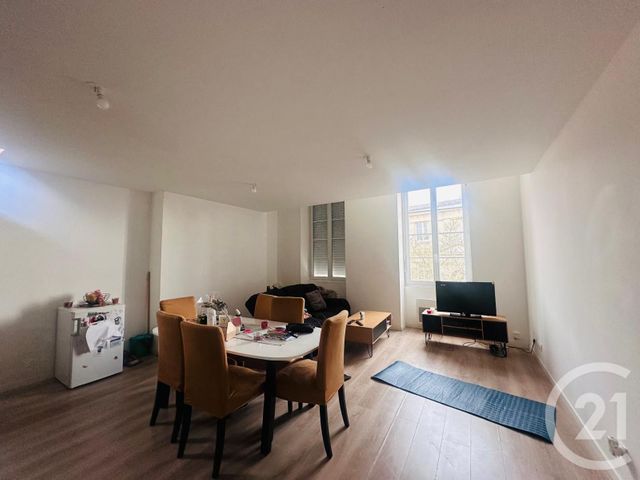 Appartement T2 à vendre - 2 pièces - 57.46 m2 - ST ANDRE DE CUBZAC - 33 - AQUITAINE - Century 21 Estuaire