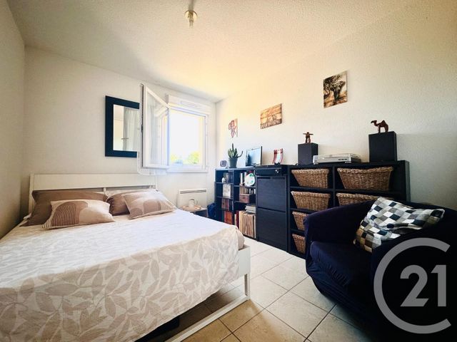 Appartement T3 à vendre - 3 pièces - 53.07 m2 - BLAYE - 33 - AQUITAINE - Century 21 Estuaire