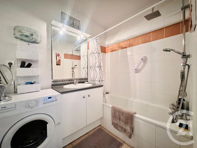 Appartement T3 à vendre - 3 pièces - 53.07 m2 - BLAYE - 33 - AQUITAINE - Century 21 Estuaire