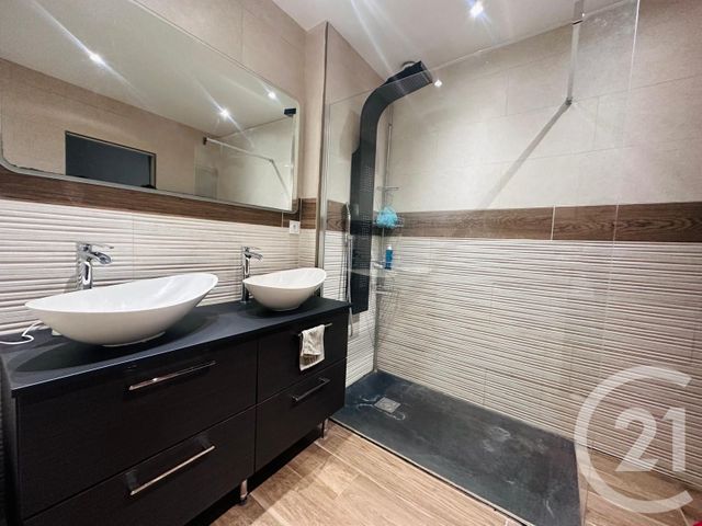 maison à vendre - 4 pièces - 123.14 m2 - ST GERVAIS - 33 - AQUITAINE - Century 21 Estuaire