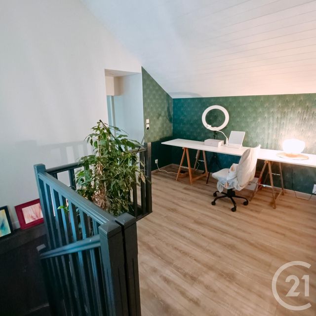 maison à vendre - 8 pièces - 240.0 m2 - GALGON - 33 - AQUITAINE - Century 21 Estuaire