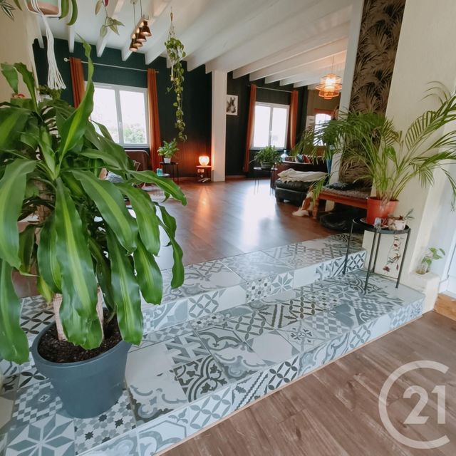 maison à vendre - 8 pièces - 240.0 m2 - GALGON - 33 - AQUITAINE - Century 21 Estuaire