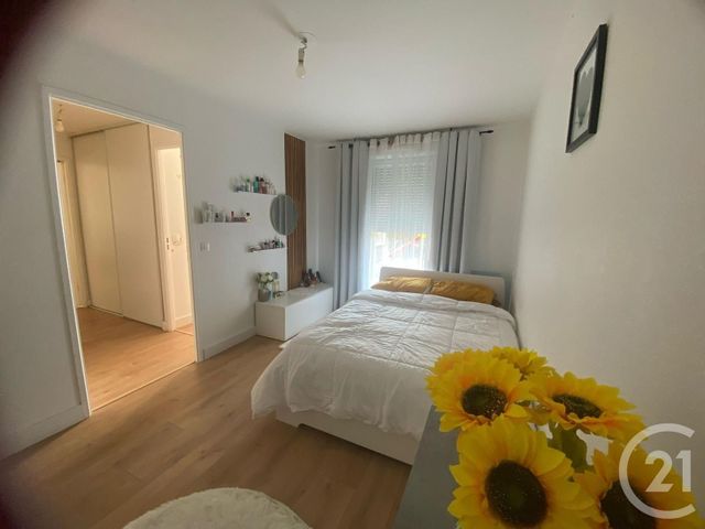 Appartement F3 à vendre - 3 pièces - 56.23 m2 - AMBARES ET LAGRAVE - 33 - AQUITAINE - Century 21 Estuaire