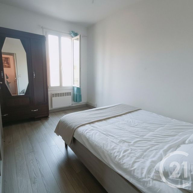 maison à vendre - 5 pièces - 110.0 m2 - PRIGNAC ET MARCAMPS - 33 - AQUITAINE - Century 21 Estuaire