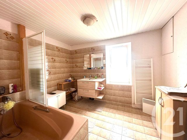 maison à vendre - 5 pièces - 105.22 m2 - ST YZAN DE SOUDIAC - 33 - AQUITAINE - Century 21 Estuaire