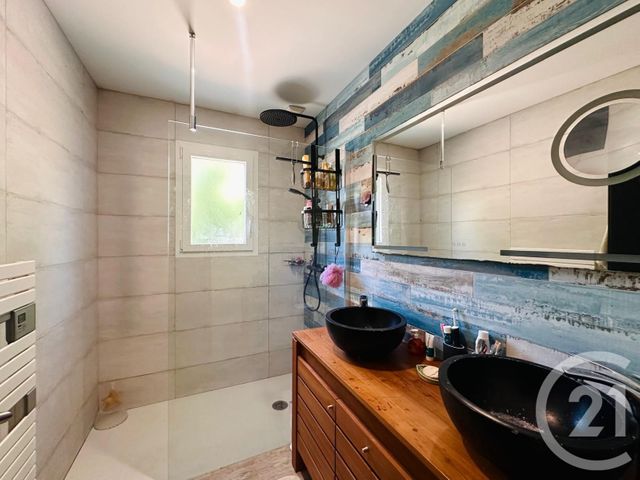 maison à vendre - 5 pièces - 152.74 m2 - ST ANDRE DE CUBZAC - 33 - AQUITAINE - Century 21 Estuaire