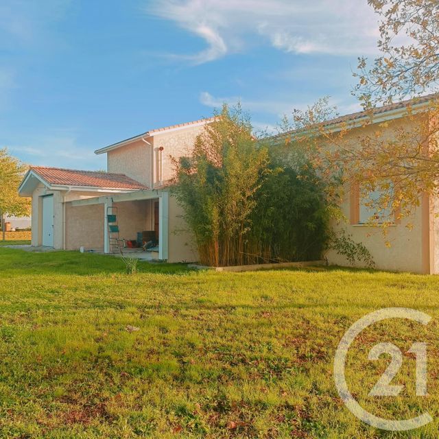 maison à vendre - 7 pièces - 198.77 m2 - ST MARIENS - 33 - AQUITAINE - Century 21 Estuaire