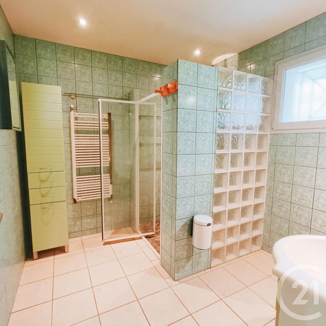 maison à vendre - 7 pièces - 198.77 m2 - ST MARIENS - 33 - AQUITAINE - Century 21 Estuaire