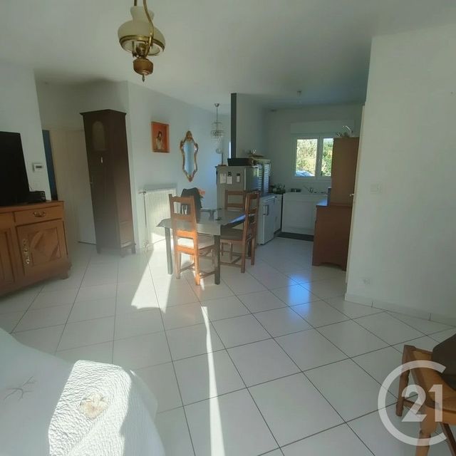 maison à vendre - 5 pièces - 92.51 m2 - LARUSCADE - 33 - AQUITAINE - Century 21 Estuaire