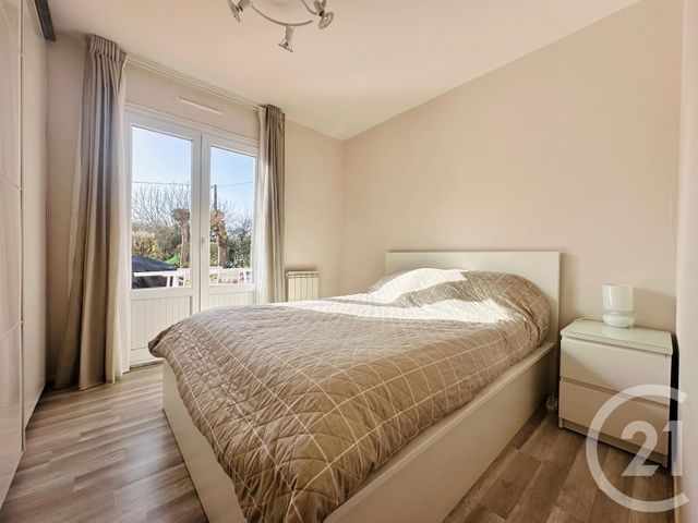 maison à vendre - 4 pièces - 93.33 m2 - ST ANDRE DE CUBZAC - 33 - AQUITAINE - Century 21 Estuaire