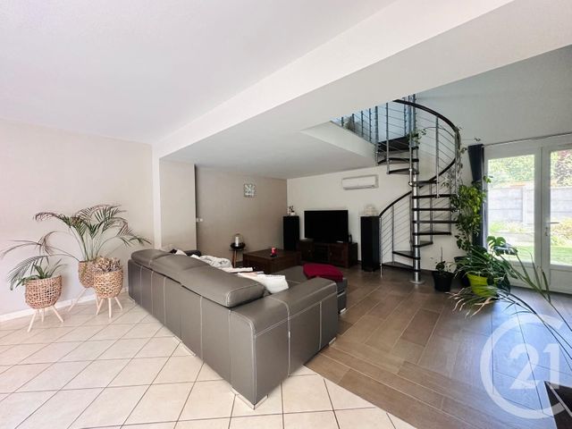 maison à vendre - 6 pièces - 167.88 m2 - LA LANDE DE FRONSAC - 33 - AQUITAINE - Century 21 Estuaire
