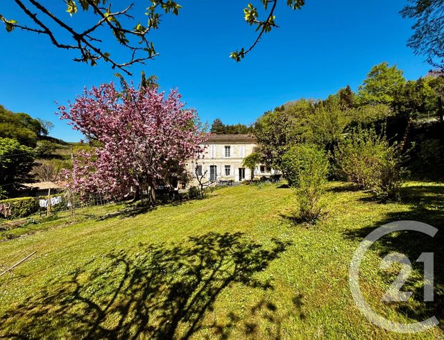 maison à vendre - 8 pièces - 240.32 m2 - FRONSAC - 33 - AQUITAINE - Century 21 Estuaire