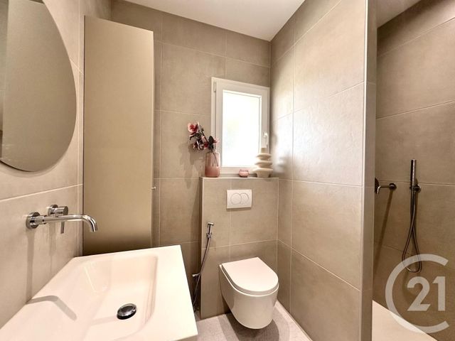 maison à vendre - 4 pièces - 117.0 m2 - CUBZAC LES PONTS - 33 - AQUITAINE - Century 21 Estuaire