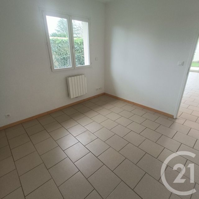 maison à vendre - 3 pièces - 66.1 m2 - ST ANDRE DE CUBZAC - 33 - AQUITAINE - Century 21 Estuaire