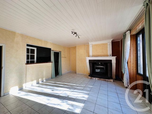 maison à vendre - 5 pièces - 113.0 m2 - VAL DE VIRVEE - 33 - AQUITAINE - Century 21 Estuaire