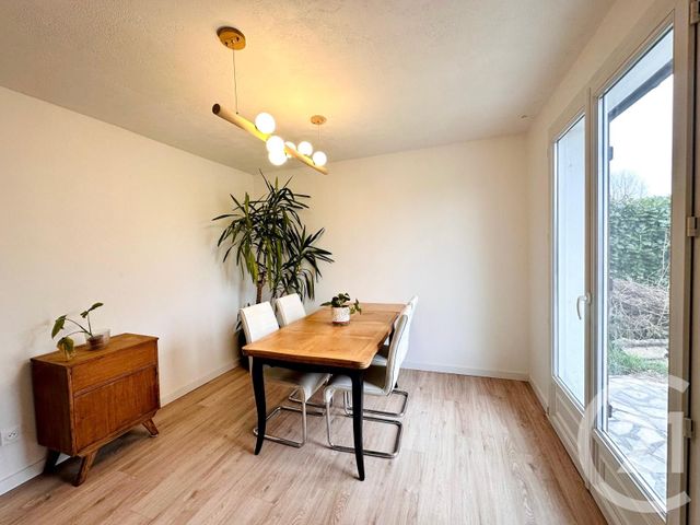 maison à vendre - 4 pièces - 100.0 m2 - ST ROMAIN LA VIRVEE - 33 - AQUITAINE - Century 21 Estuaire