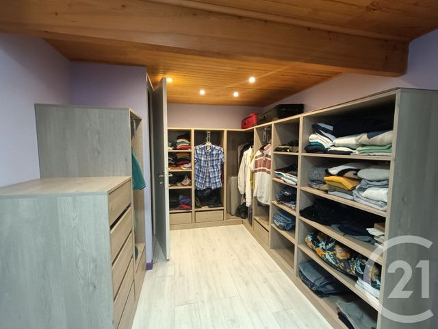 maison à vendre - 5 pièces - 135.4 m2 - ST LOUBES - 33 - AQUITAINE - Century 21 Estuaire