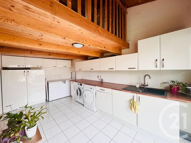 maison à vendre - 5 pièces - 135.4 m2 - ST LOUBES - 33 - AQUITAINE - Century 21 Estuaire