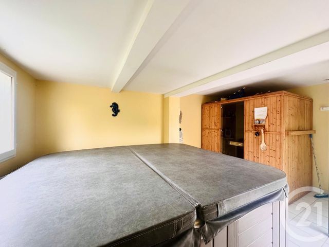 maison à vendre - 5 pièces - 185.0 m2 - BERSON - 33 - AQUITAINE - Century 21 Estuaire