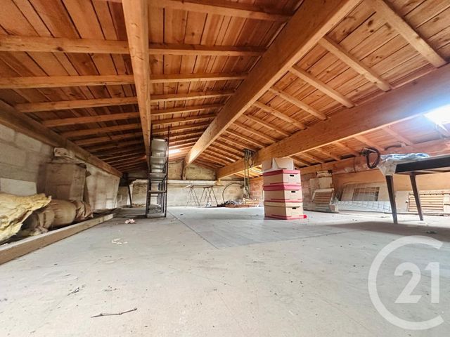 maison à vendre - 5 pièces - 185.0 m2 - BERSON - 33 - AQUITAINE - Century 21 Estuaire