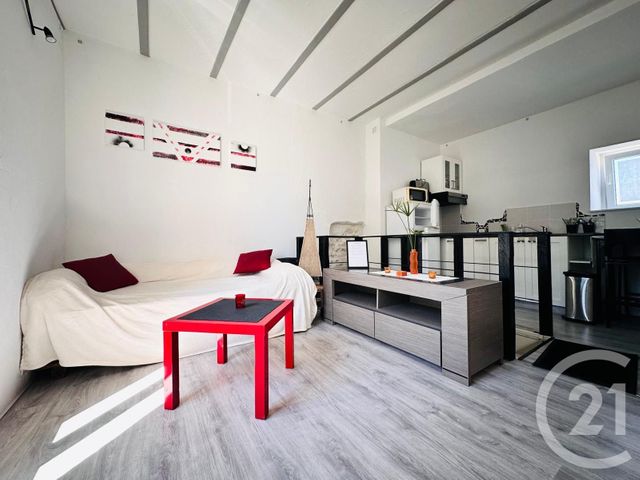 maison à vendre - 5 pièces - 165.86 m2 - ST PAUL - 33 - AQUITAINE - Century 21 Estuaire