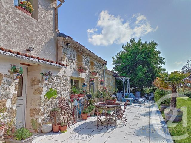 maison à vendre - 6 pièces - 195.34 m2 - TEUILLAC - 33 - AQUITAINE - Century 21 Estuaire